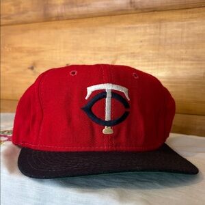 1973-1986 Minnesota Twins, The Pro, Sport Specialties Fitted Baseball Cap, 7 1/4